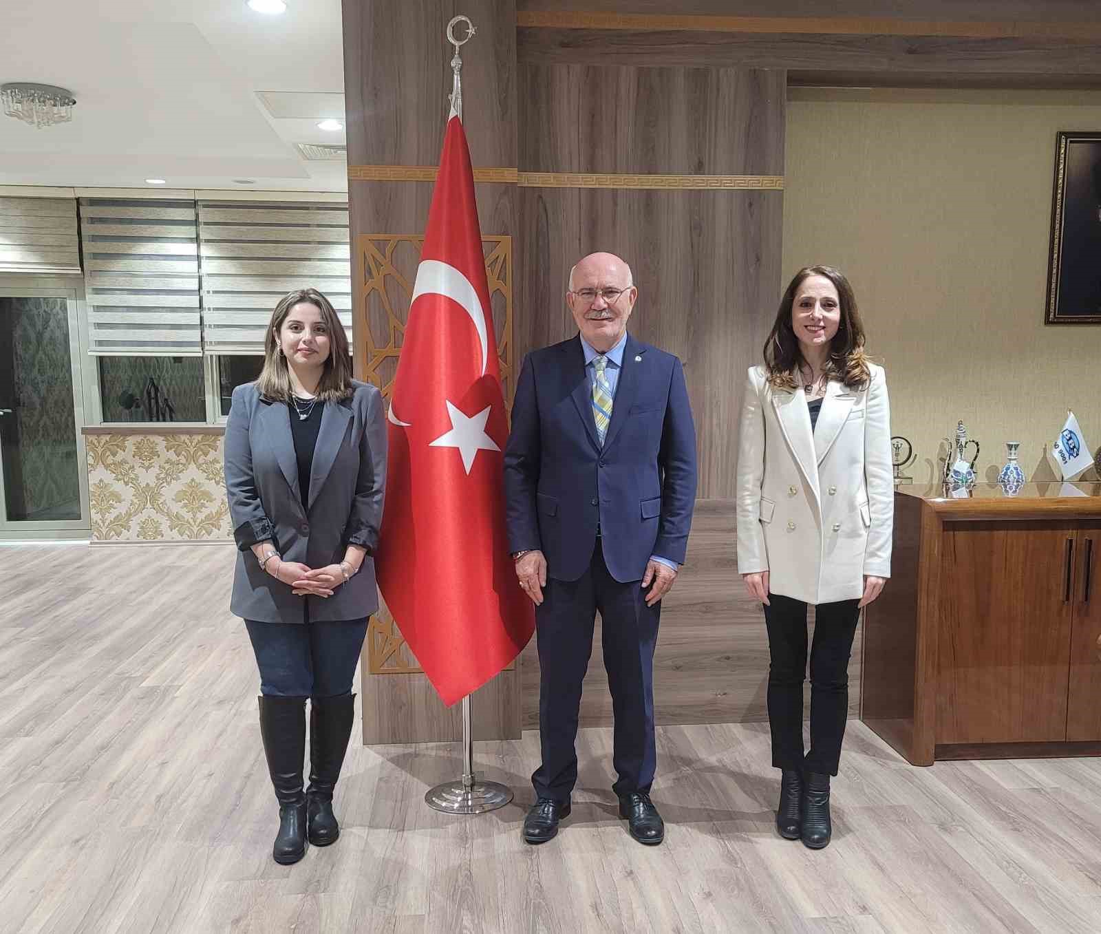 Uşak &Uuml;niversitesi &ouml;ğrencisi Sıla Karadağ, Y&Ouml;KAK &Ouml;ğrenci Komisyonu &uuml;yeliğine se&ccedil;ildi
