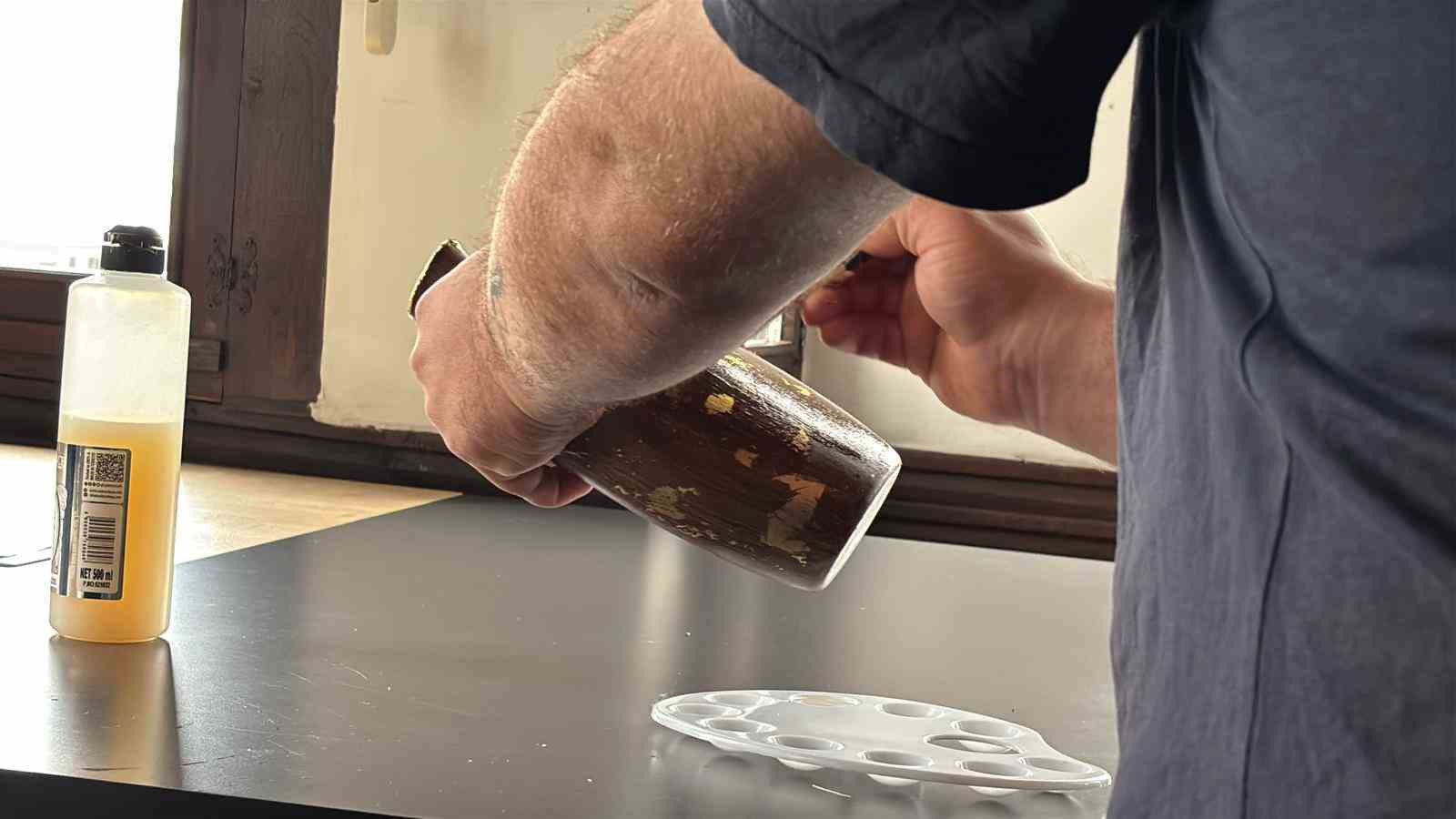 Alkol bağımlılığını yendi, şimdi diğer gen&ccedil;lere umut oluyor
