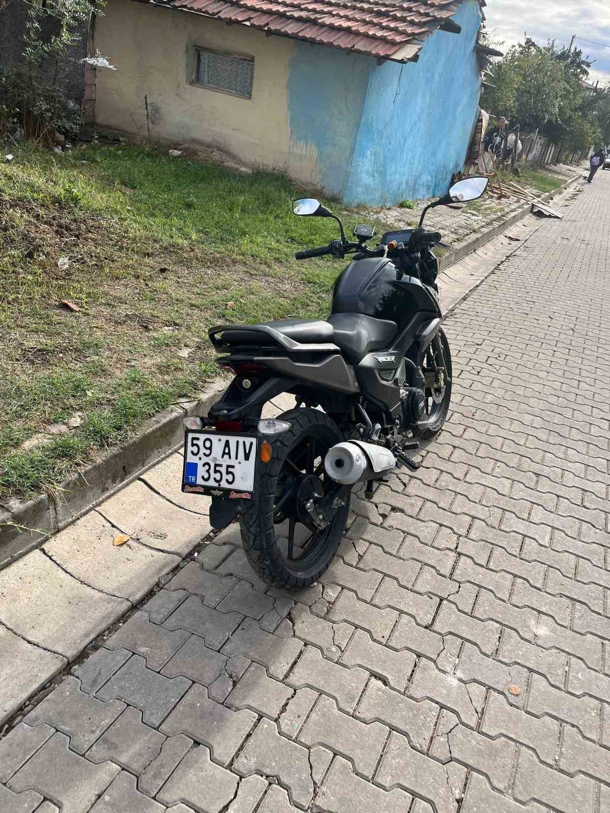 Muratlı’da trafik kazası: 2 yaralı