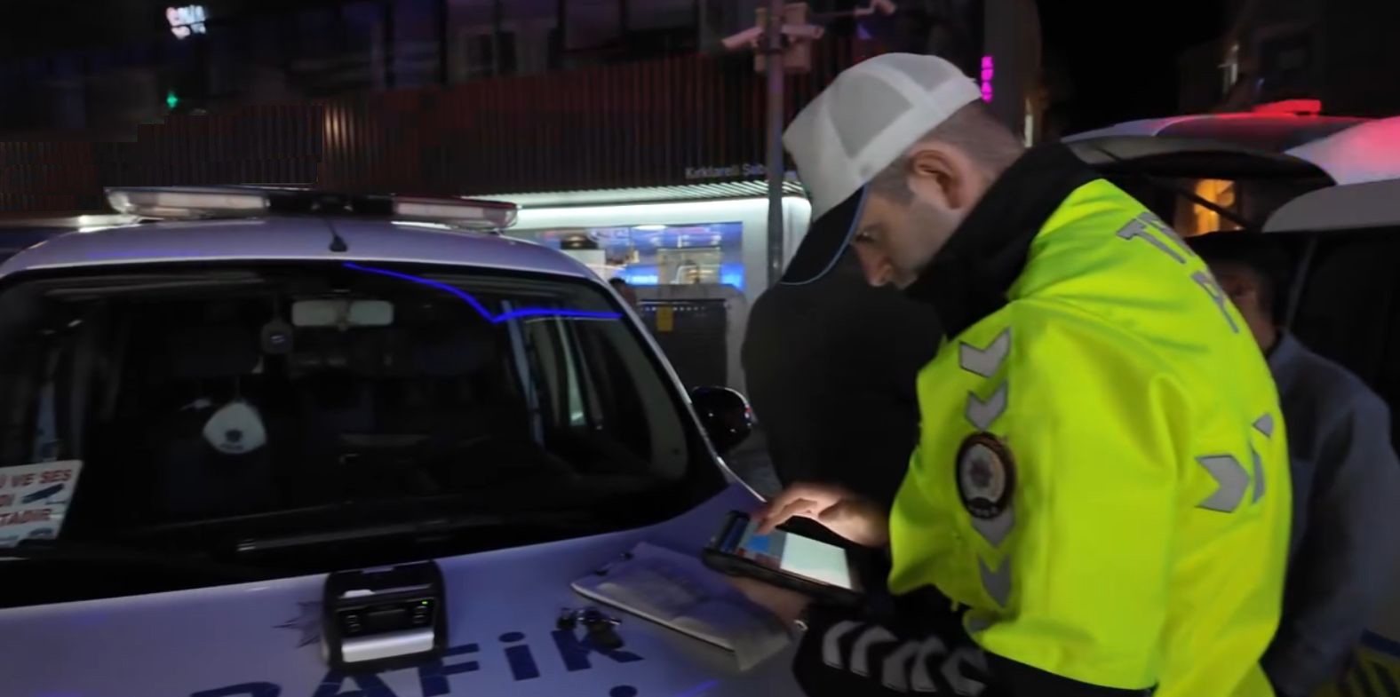 Kırklareli’nde ’Şok’ denetim: Kuralları ihlal eden sürücülere ceza
