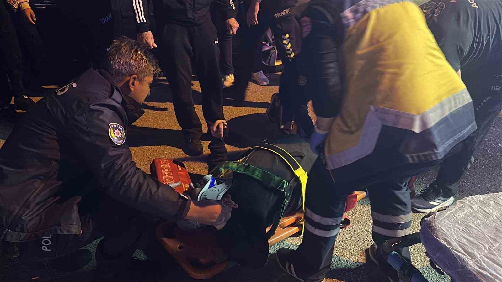 Seyir halindeyken motosikletiyle d&uuml;şen s&uuml;r&uuml;c&uuml; yaralandı
