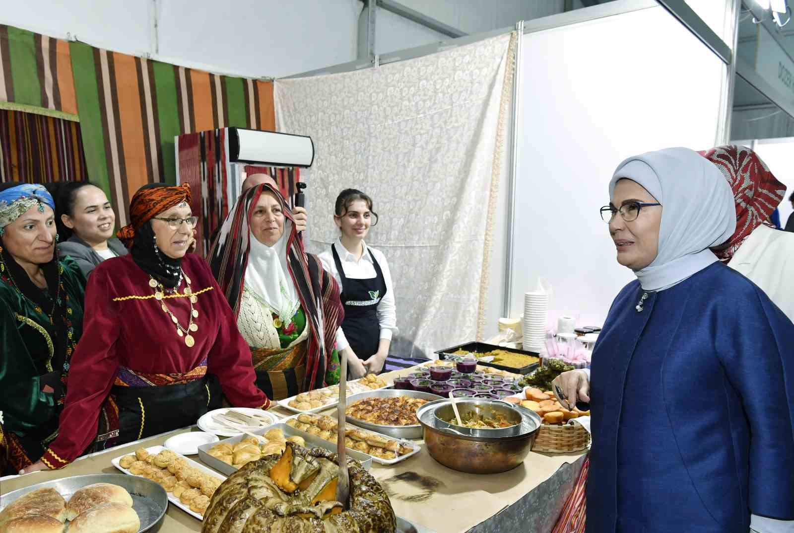 Emine Erdoğan, 5. Rize Gastronomi Günleri’ne katıldı: "Bu anlamlı buluşma, Rize’nin kültürel hafızasını da geleceğe taşıyan bir adım"