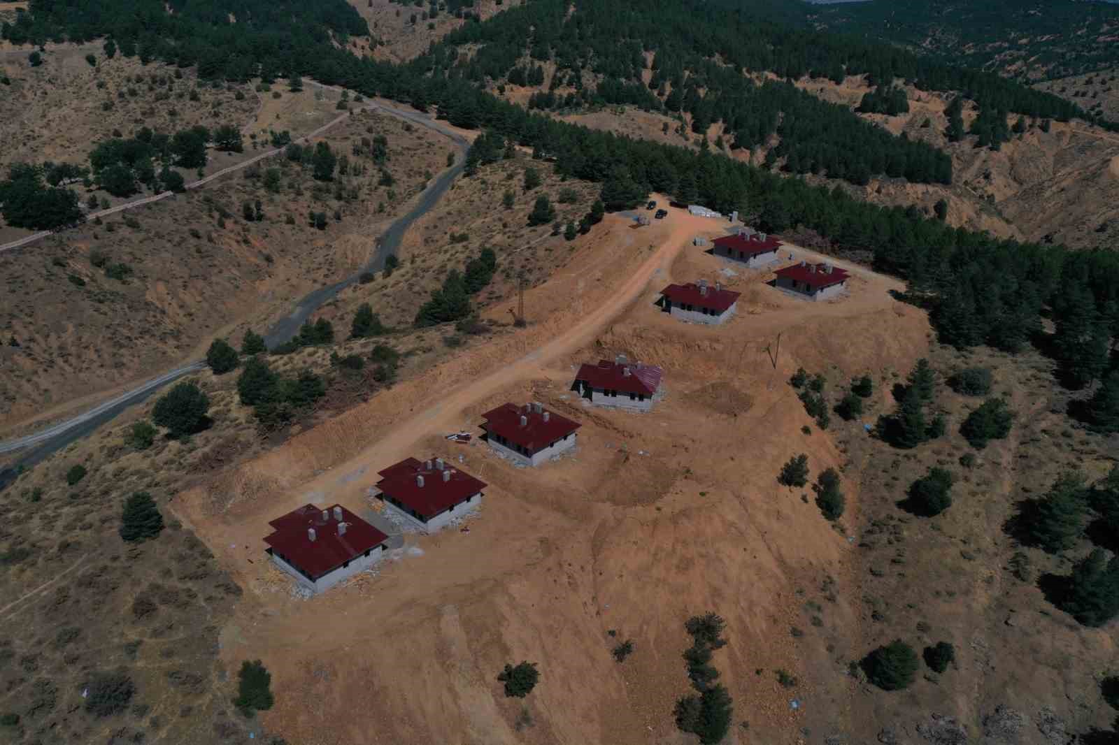 Malatya P&uuml;t&uuml;rge&rsquo;de 278 k&ouml;y konutun ihalesi yapıldı
