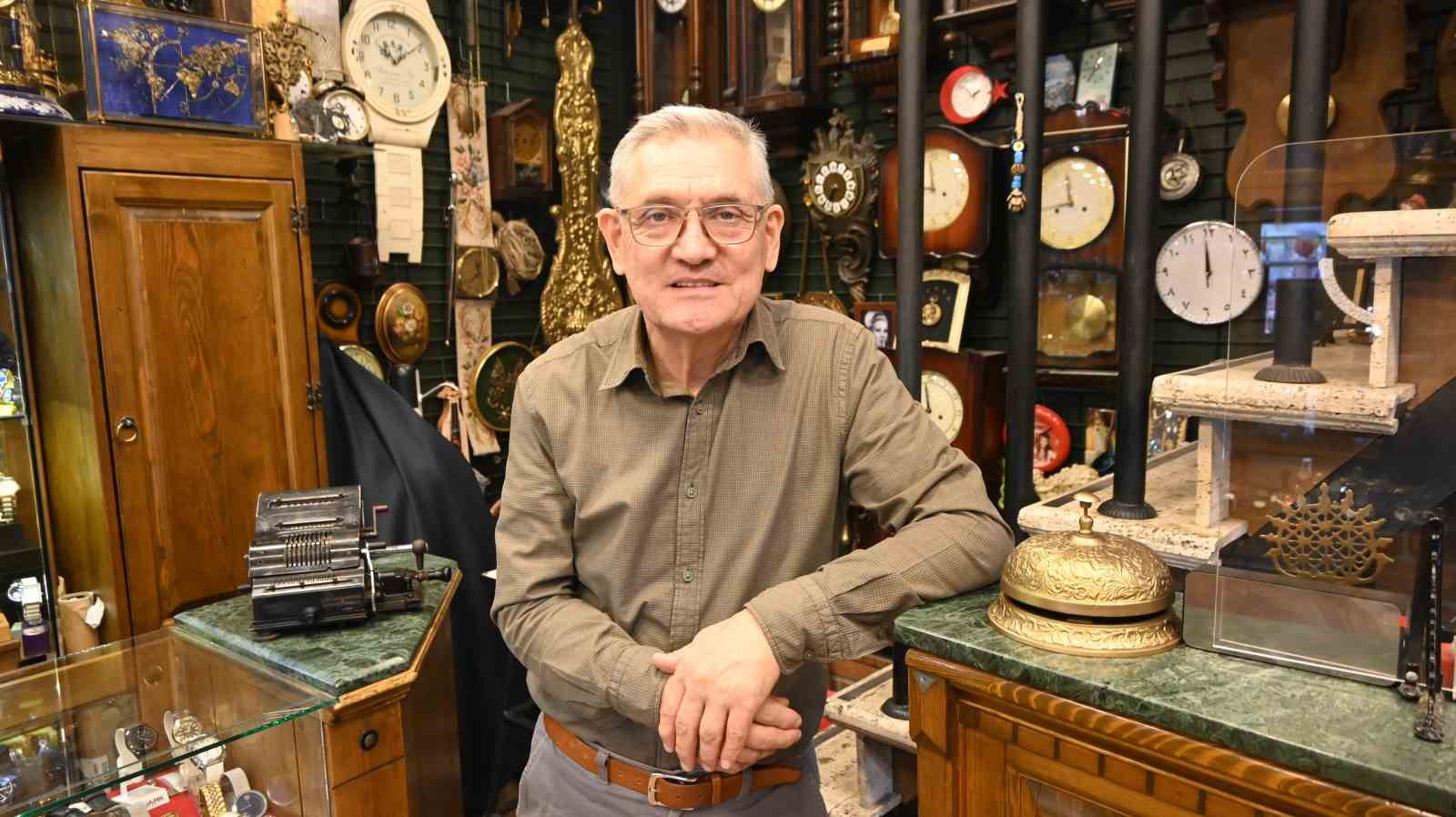 Geleneksel saatçilik azalıyor
