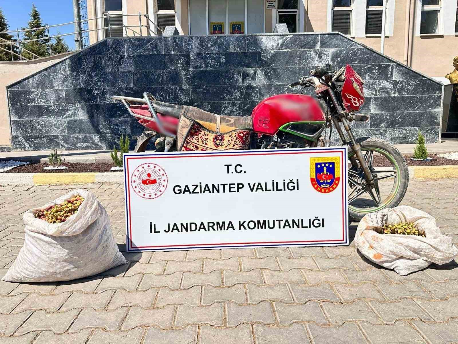 Gaziantep’te ele geçirilen çalıntı malzemeler sahiplerine teslim edildi