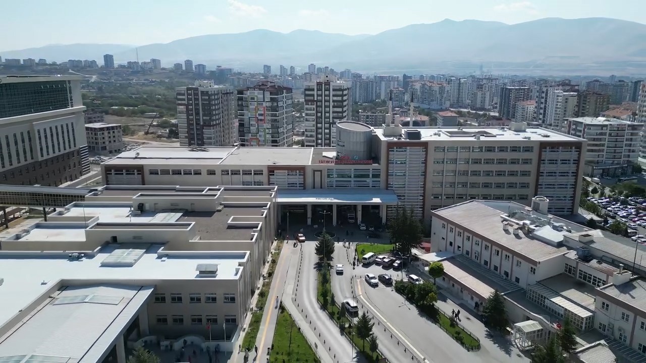 Niğde&rsquo;de yeni fizik tedavi &uuml;niteleri hizmete a&ccedil;ıldı
