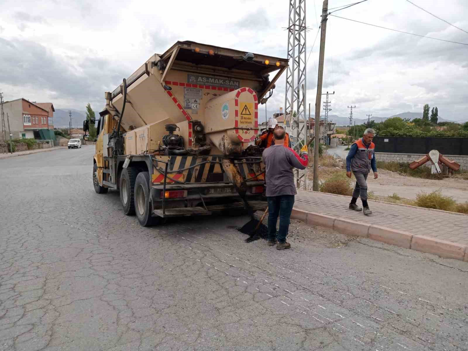 Kırsal mahalle yollarına kış öncesi konfor ve güvenlik dokunuşu