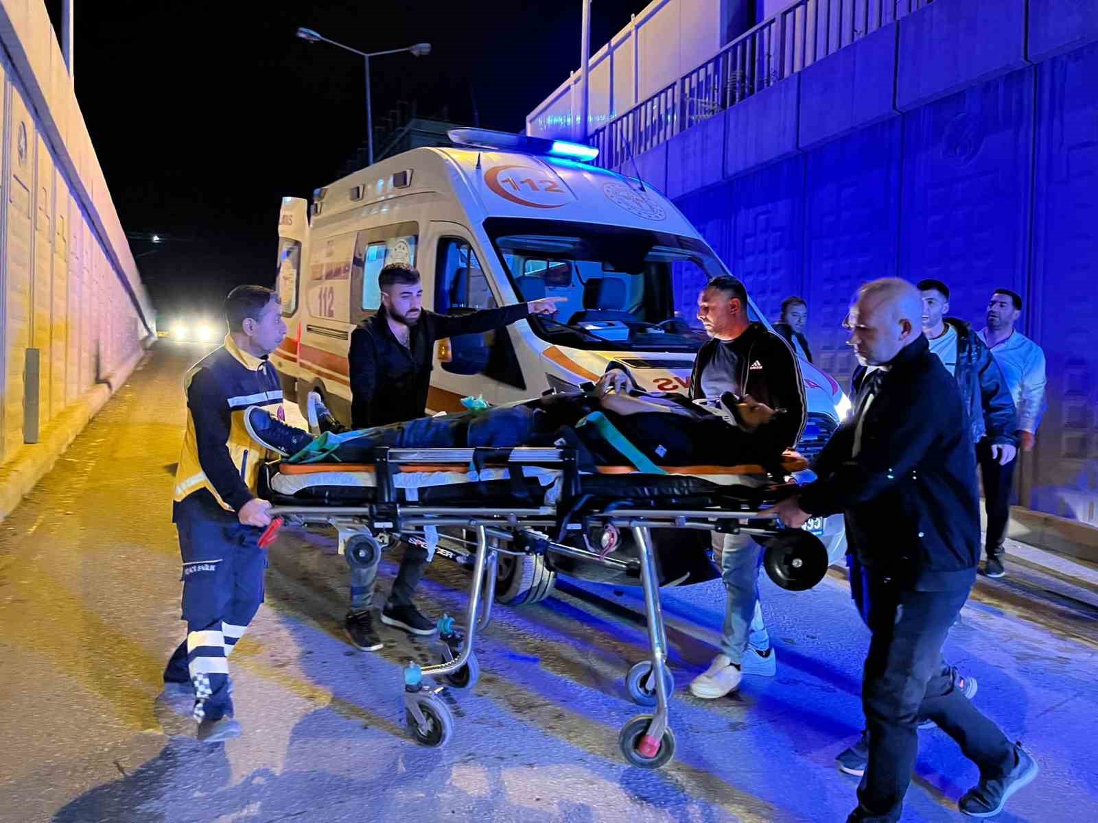 Malatya’da alt geçitte motosiklet kazası: 2 yaralı