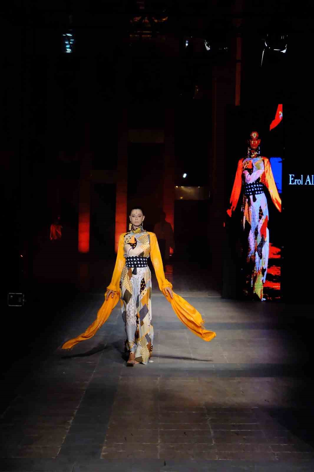 Şanlıurfa’nın kültürel mirası pamuk moda ile buluştu