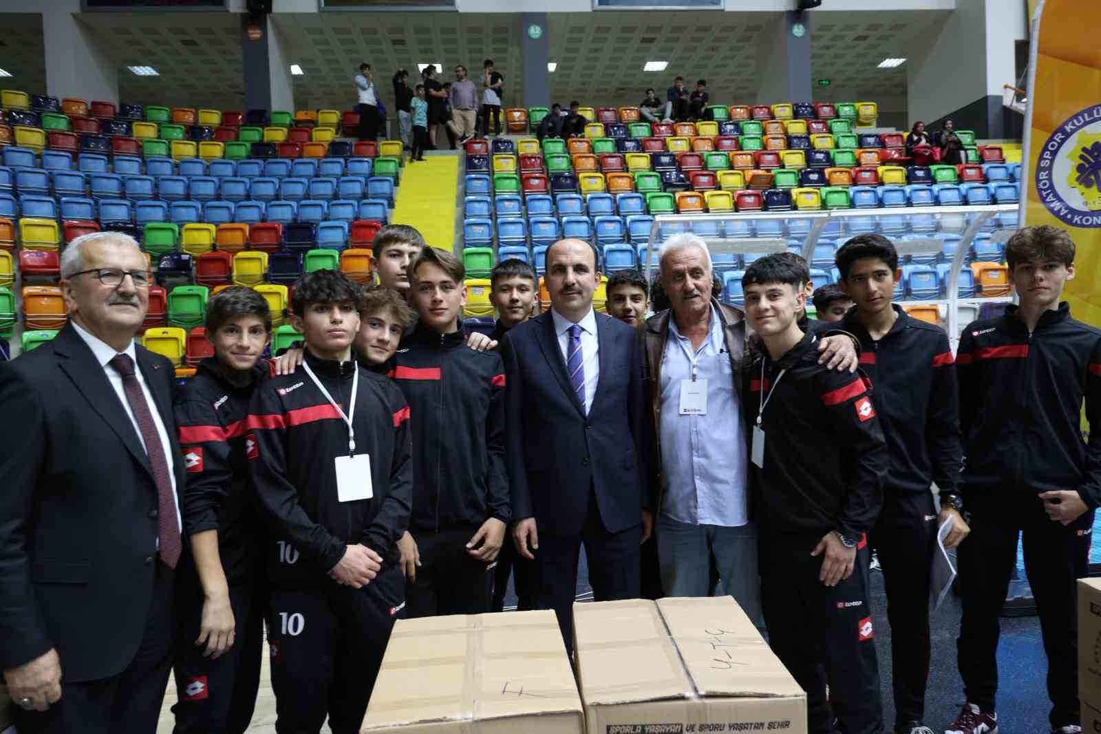 Başkan Altay: &quot;2025’te amatör spor kulüplerimize 144 milyon lira ayni ve nakdi destekte bulunduk&quot;