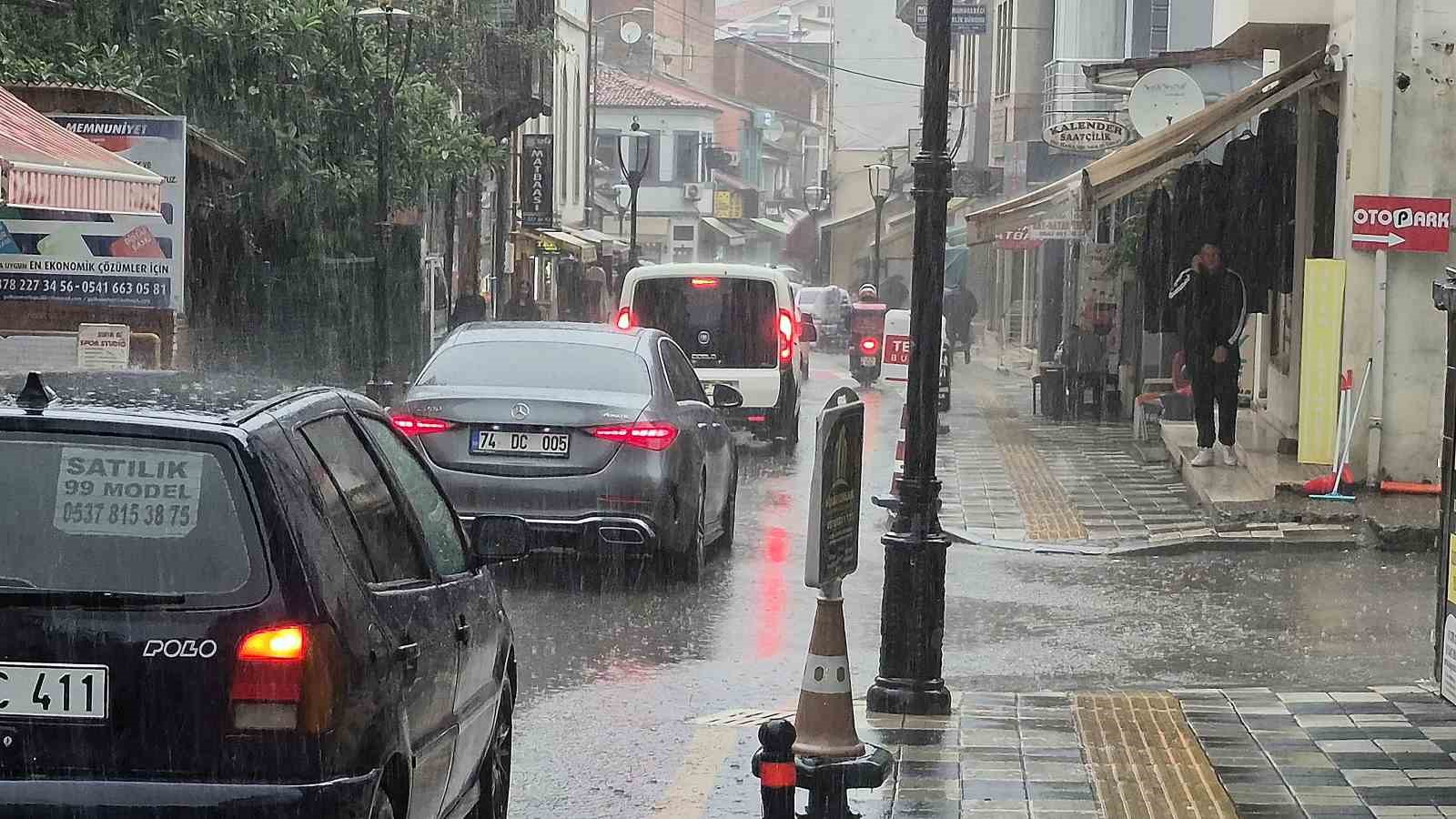 Bartın’da yağış etkiliyor
