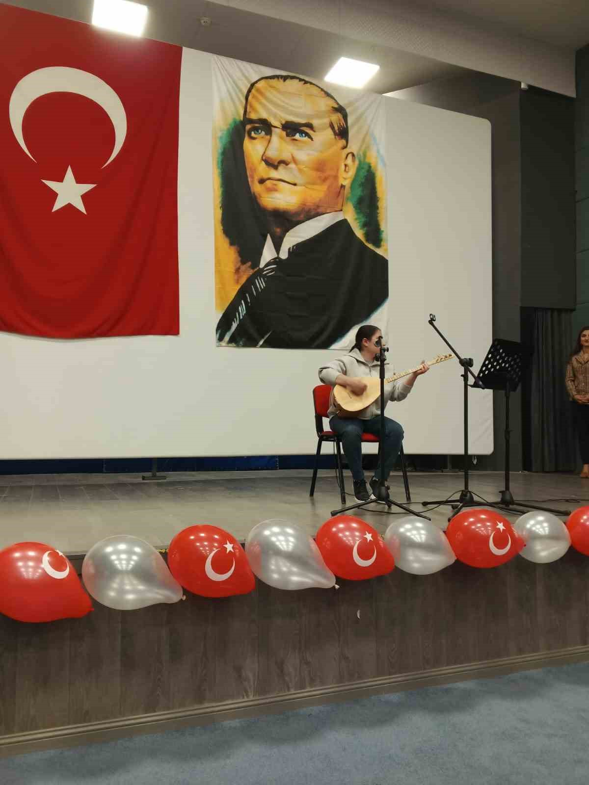 Narman&rsquo;da gen&ccedil;ler sonbahar etkinliği
