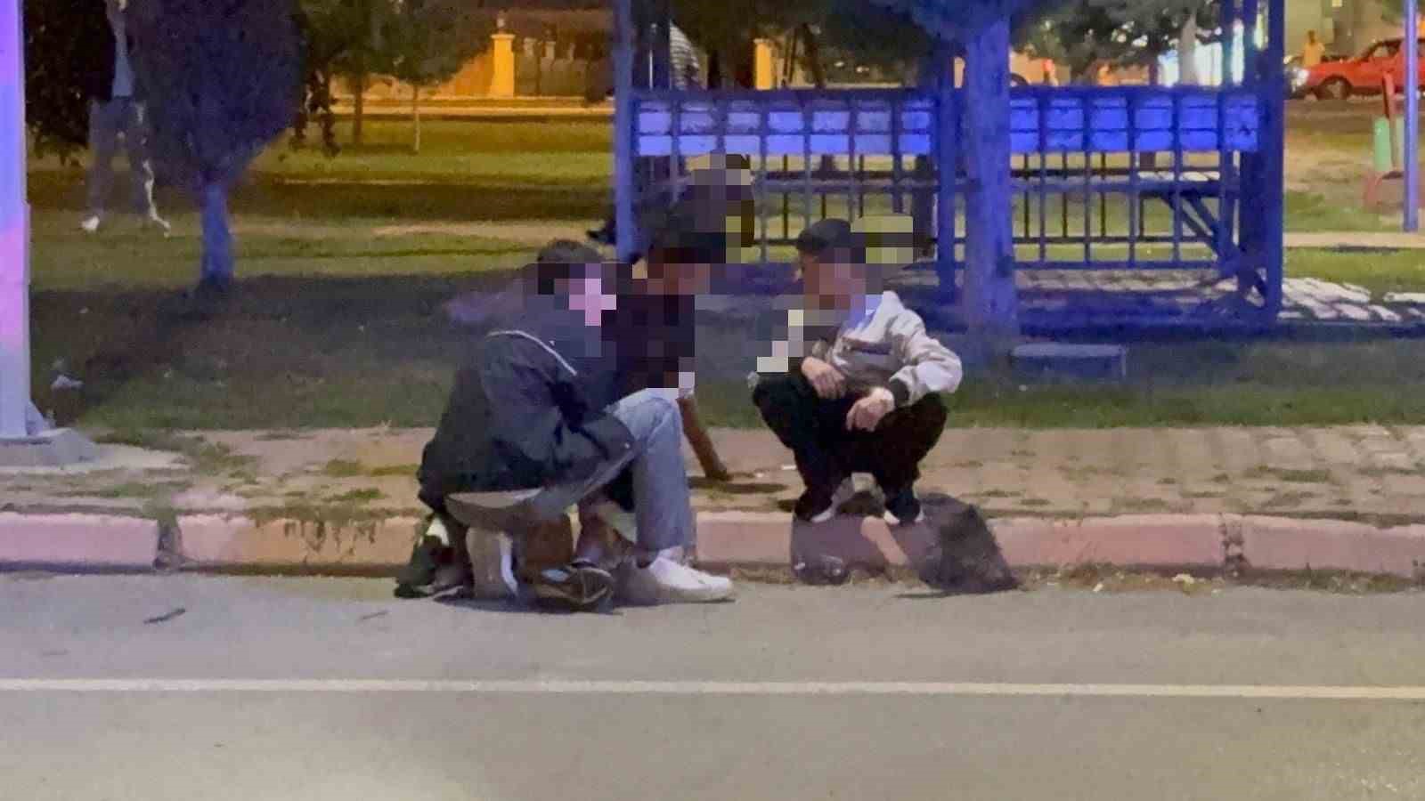 Kayseri&rsquo;de iki grup arasında bı&ccedil;aklı kavga: 1&rsquo;i ağır 4 yaralı
