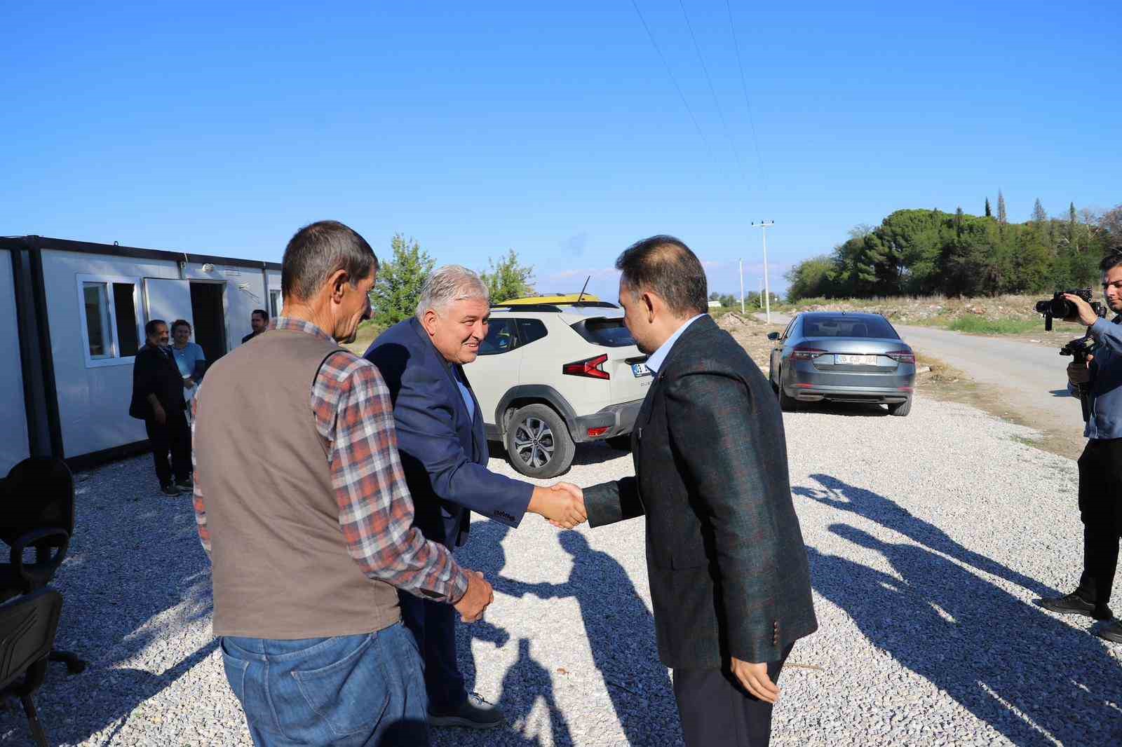 AK Parti&rsquo;li Baybatur Saruhanlı&rsquo;da Belen yolu ve yeni hastane hakkında konuştu