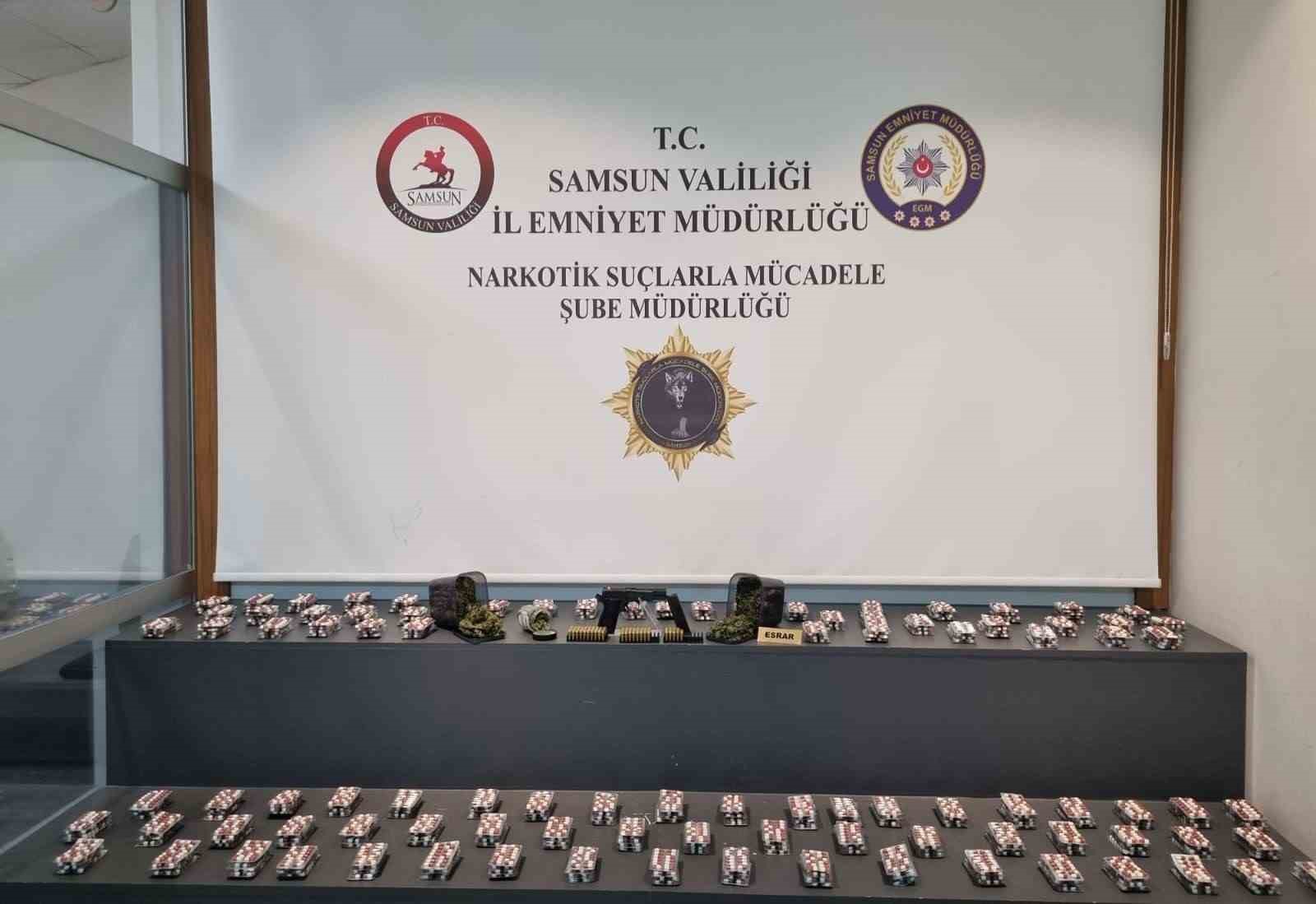 Samsun’da narkotik operasyonu: 5 bin 516 sentetik ecza ele geçirildi
