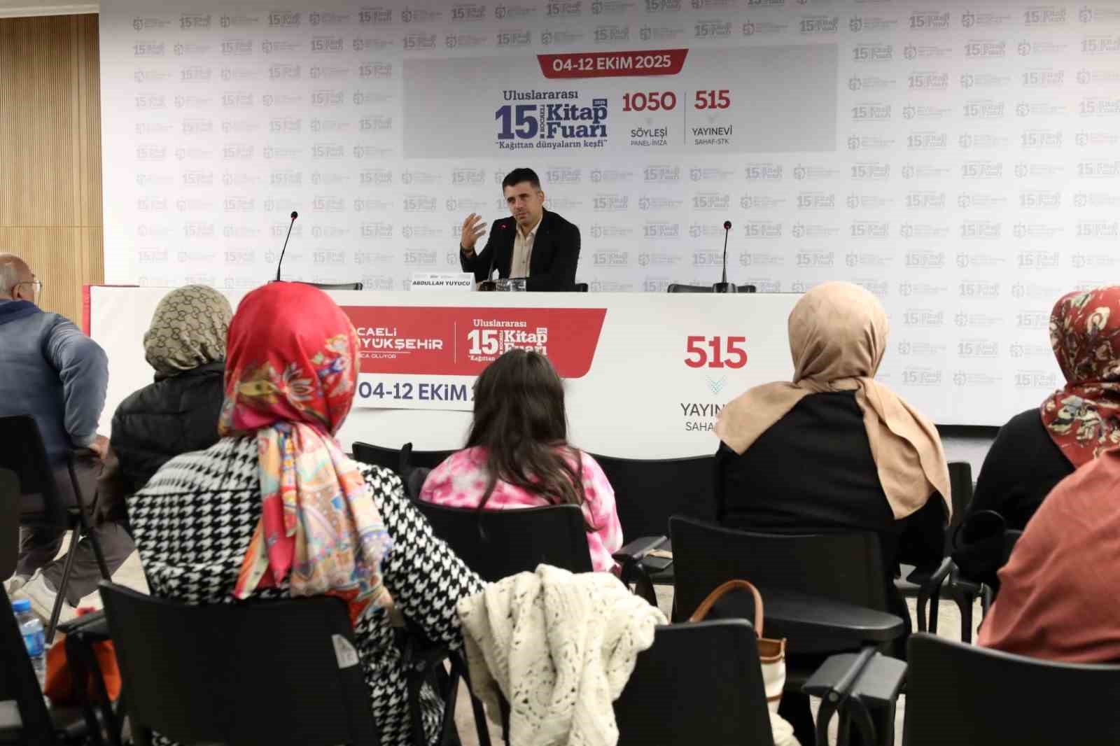 Halit Ertuğrul: "Akıllı anne baba nasihat etmez, yaşantısıyla &ouml;rnek olur"
