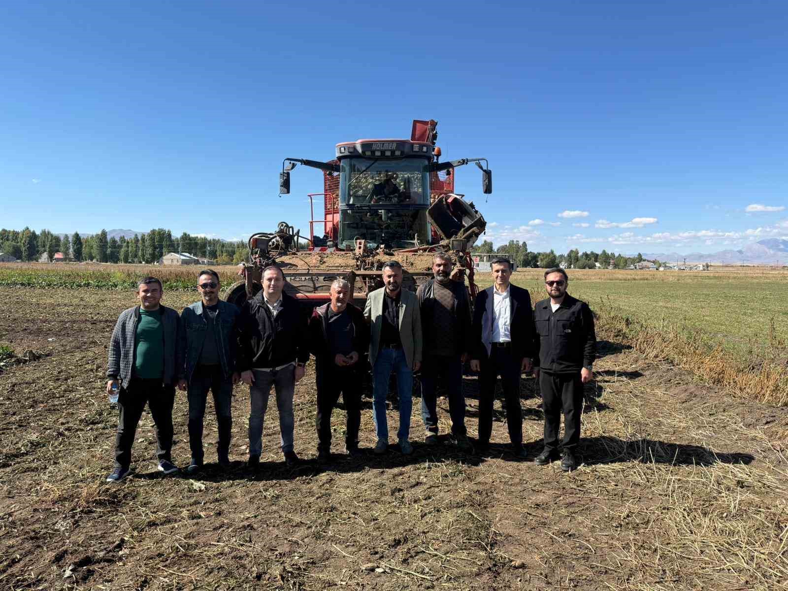 AK Parti Ağrı İl Başkanı İlhamı Yıldız: "Üreten kazanacak, Türkiye büyüyecek"