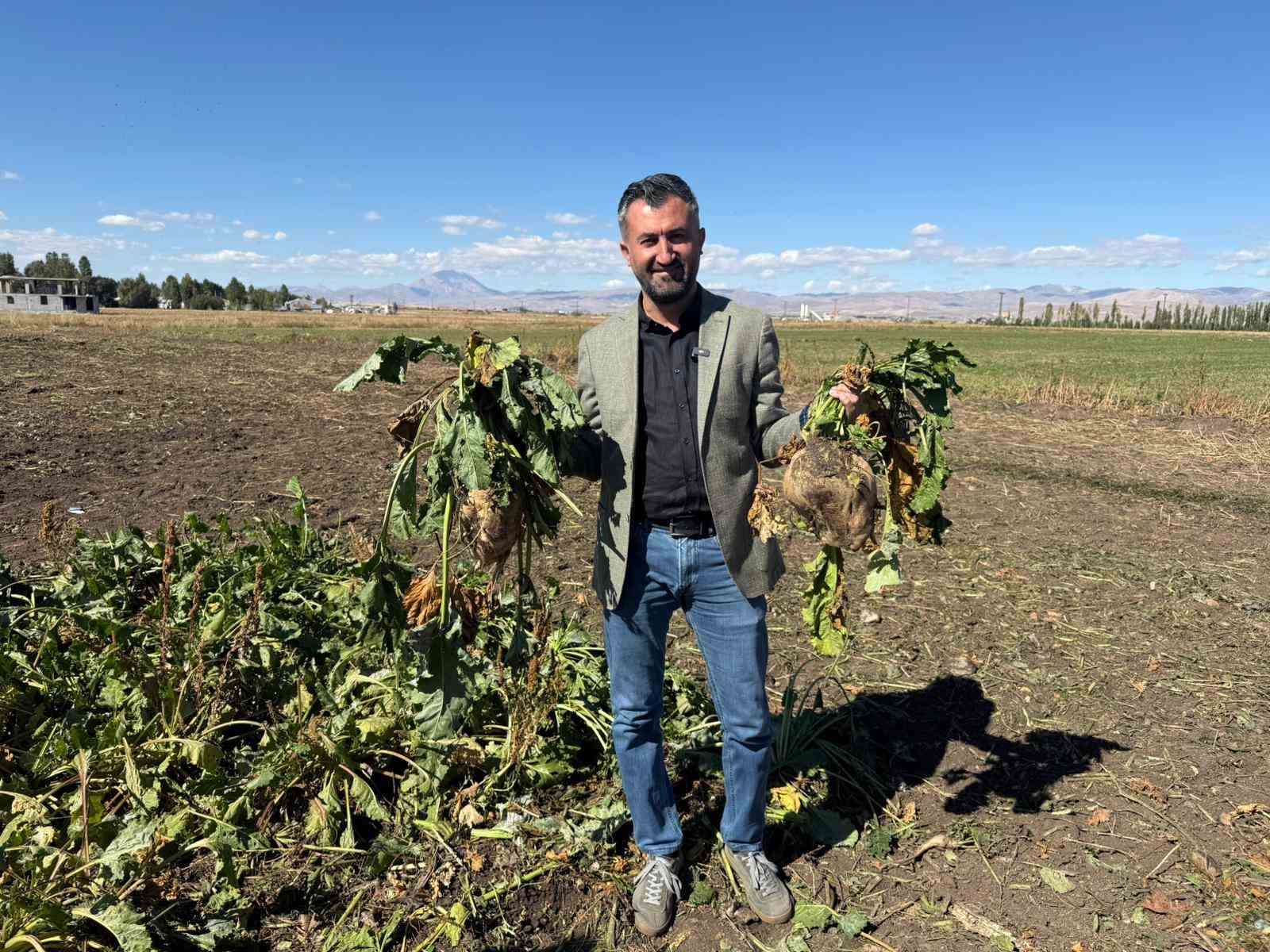 AK Parti Ağrı İl Başkanı İlhamı Yıldız: "&Uuml;reten kazanacak, T&uuml;rkiye b&uuml;y&uuml;yecek"
