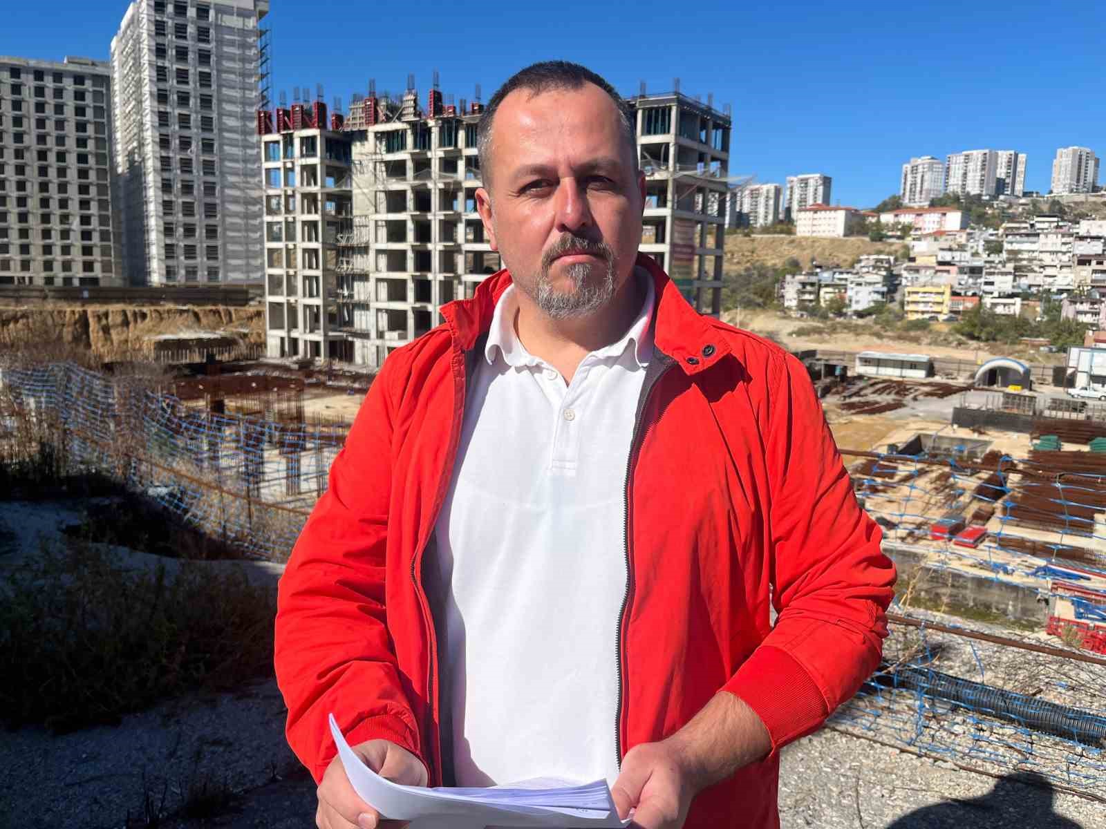 İzmir&rsquo;deki kooperatif mağdurları &ccedil;&ouml;z&uuml;m bekliyor
