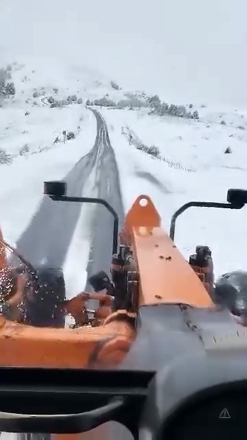 Yozgat’ta mevsimin ilk kar yağışı gerçekleşti