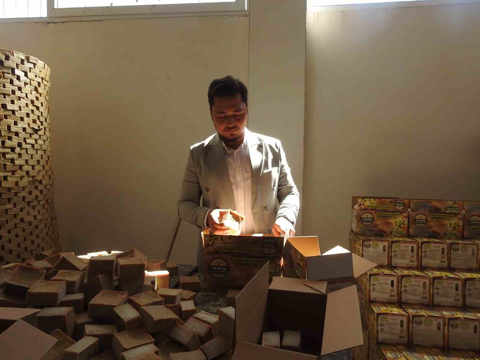 Kilisli genç usta, sabun üretimini 4. kuşak usta olarak sürdürüyor