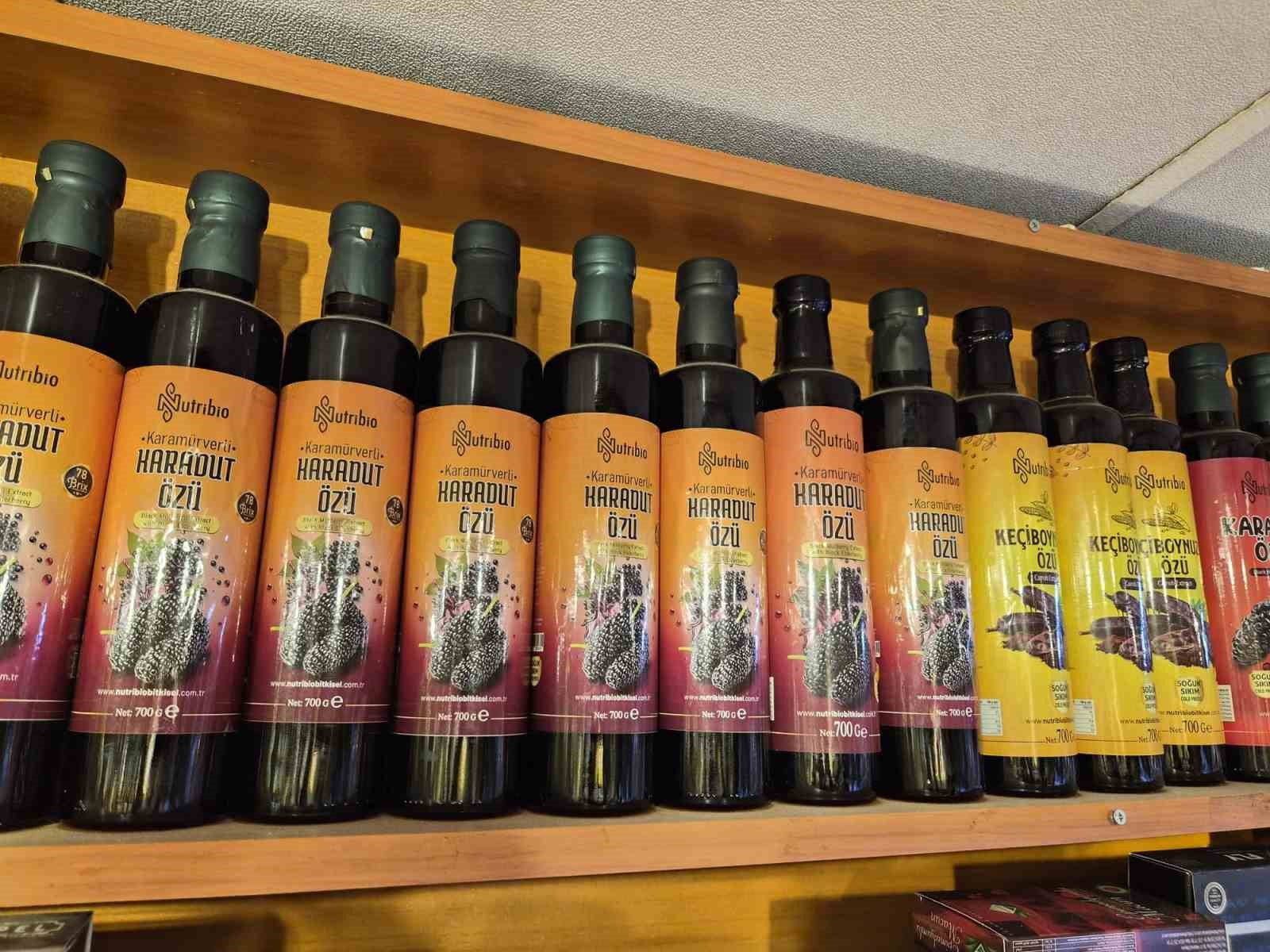 Kışın favorisi: Zencefil, propolisli macun, kara m&uuml;rver ve karadut pekmezleri
