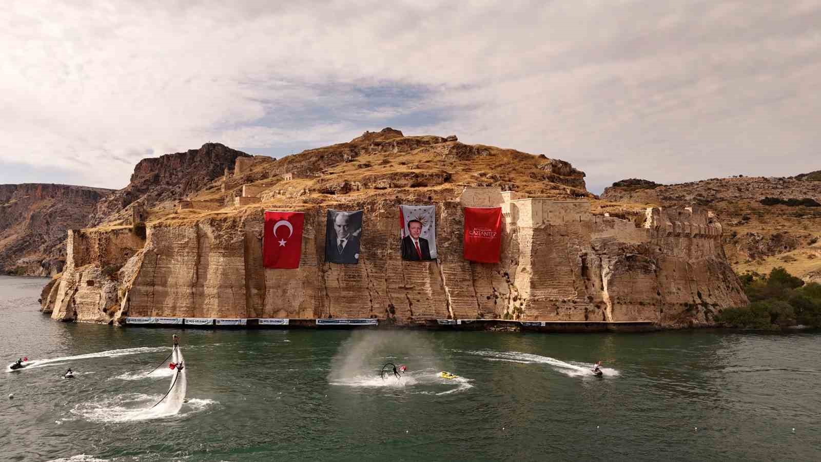 Fırat’ın incisi Rumkale’de Su Sporları Festivali coşkusu