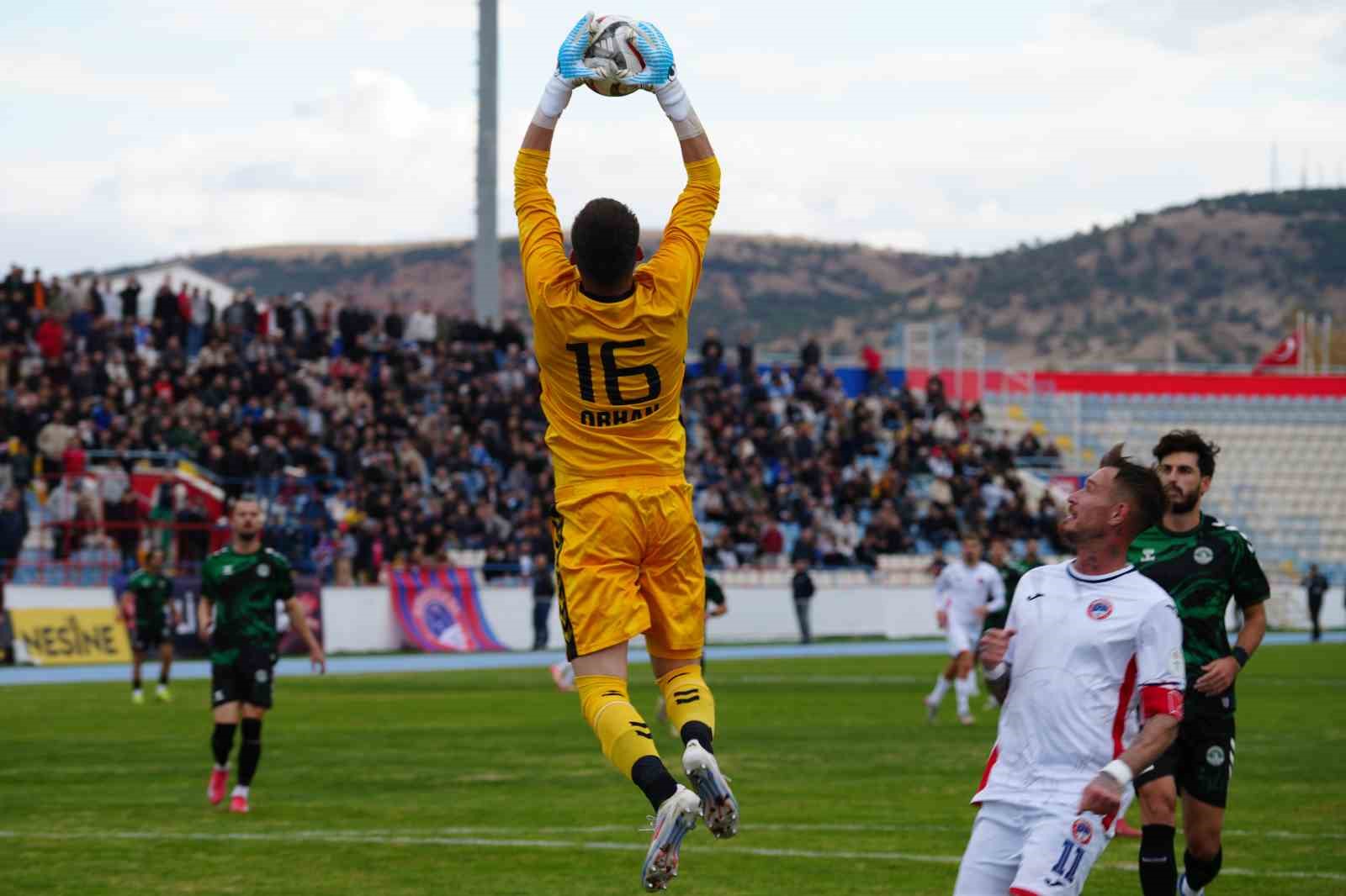 TFF 3. Lig: Kırıkkale FK: 2 - Kırşehir FSK: 3