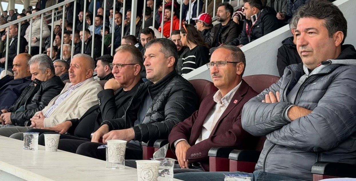 B&ouml;lgesel Amat&ouml;r Lig: TKİ Tavşanlı Linyitspor: 2 - Gemlikspor: 2
