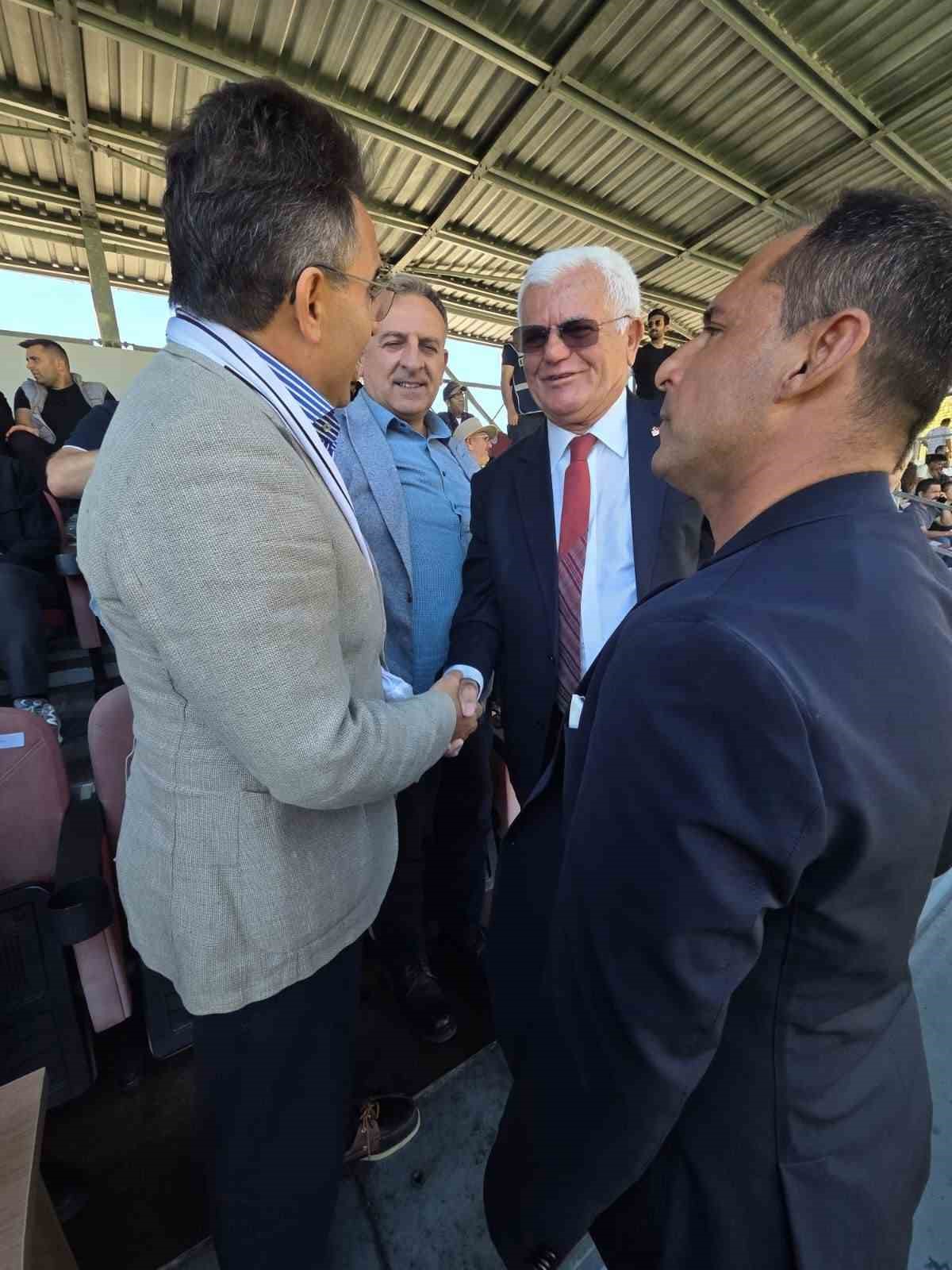 Marmaris’te dostluk kazandı