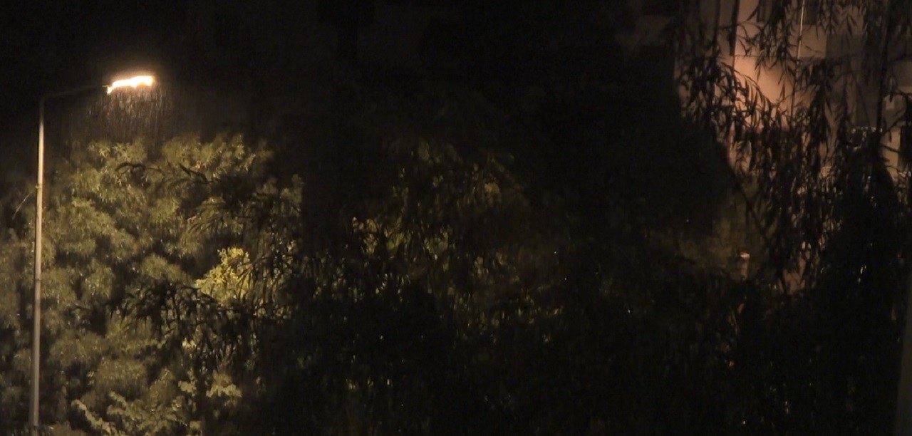 Tunceli’de sağanak ve fırtına etkili oldu