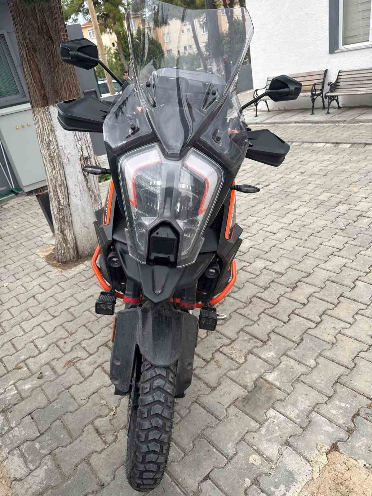 Şarköy’de polis sireni takan motosikletli yakalandı: 138 bin TL ceza