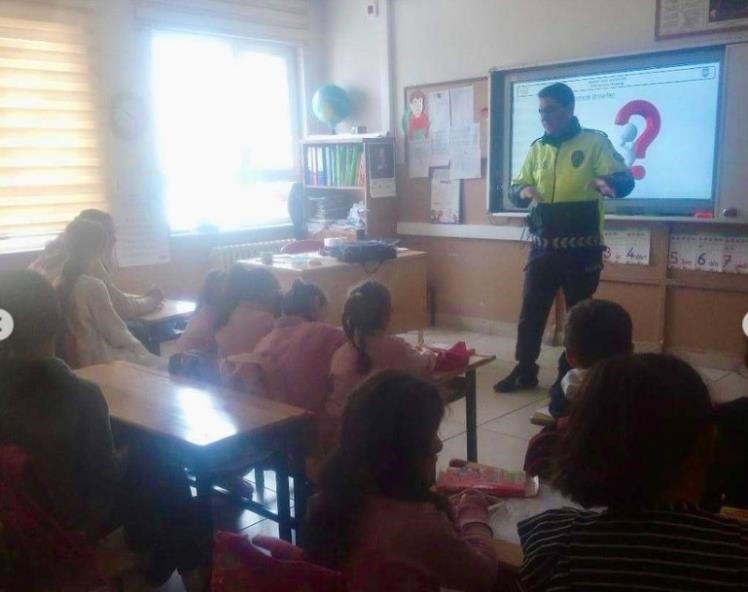 Bilecik&rsquo;te miniklere trafik bilinci aşılandı
