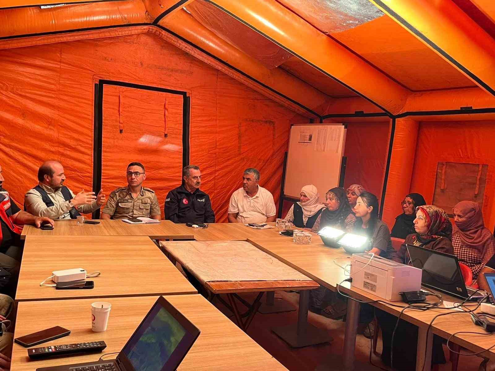 Siirt&rsquo;te kayıp şahsı arama &ccedil;alışmalarında İHA &ccedil;ekiyor, ASELSAN analiz ediyor
