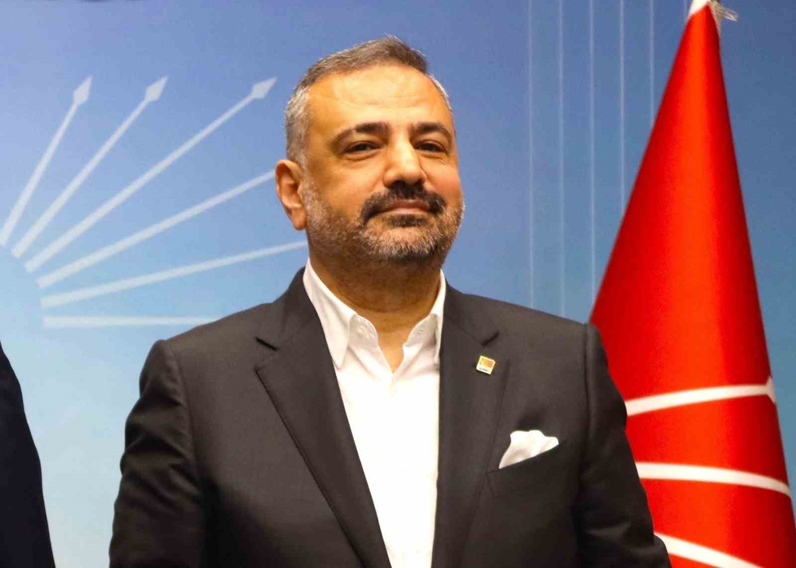 İzmir B&uuml;y&uuml;kşehir Belediyesi yolsuzluk davasında 2. duruşma
