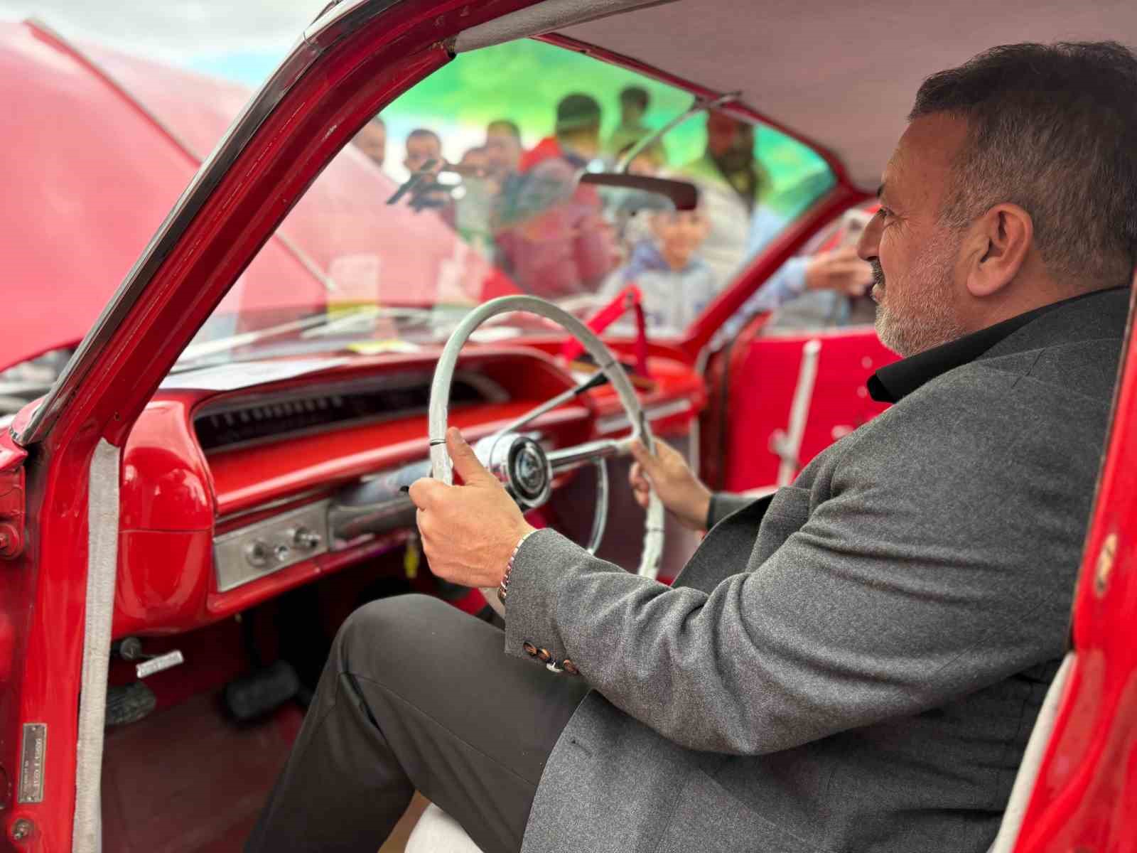 Modifiye tutkunları Sincan Park’ta buluştu