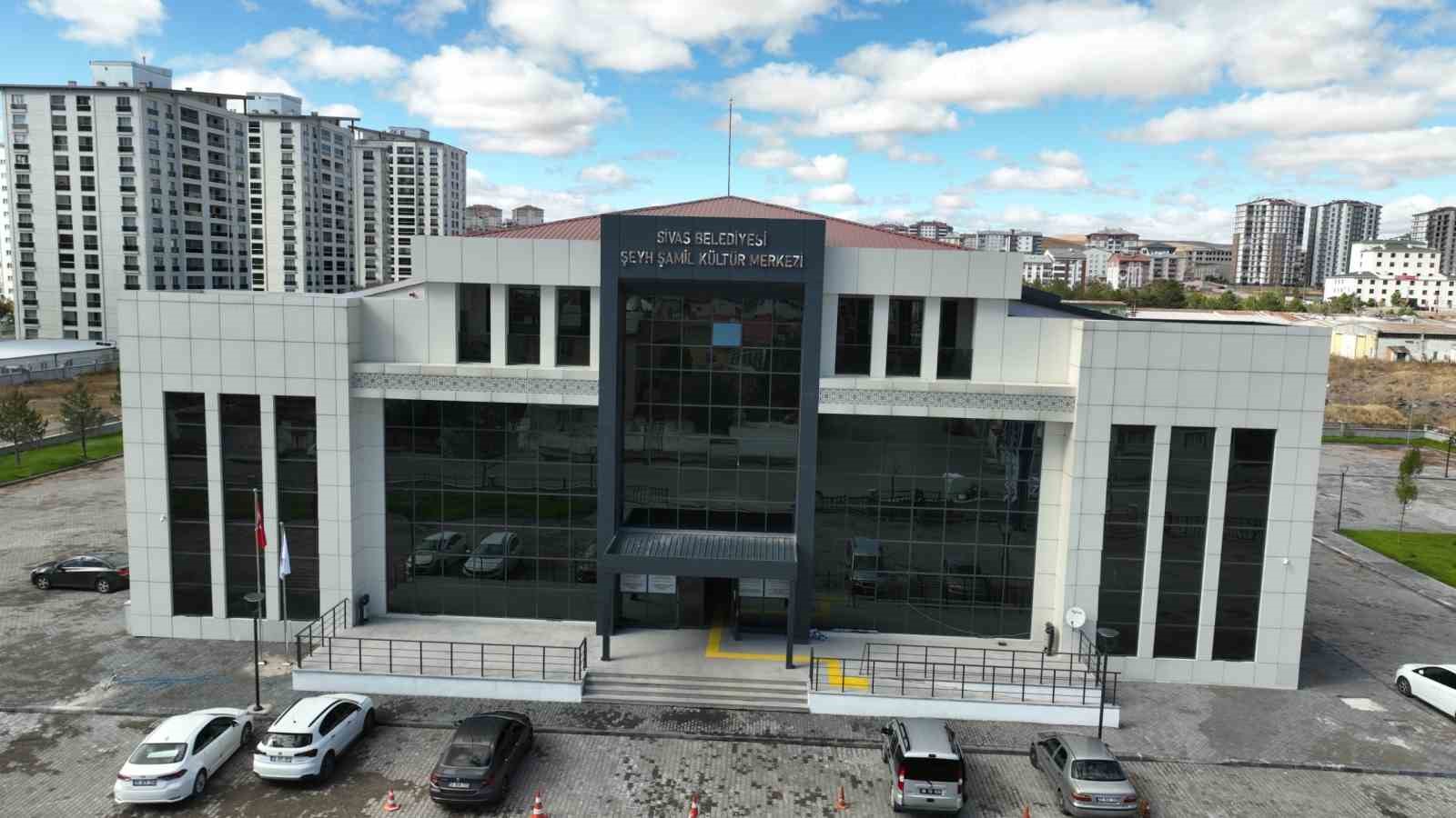 Şeyh Şamil Kültür Merkezi, çok yönlü yaşam merkezi olacak
