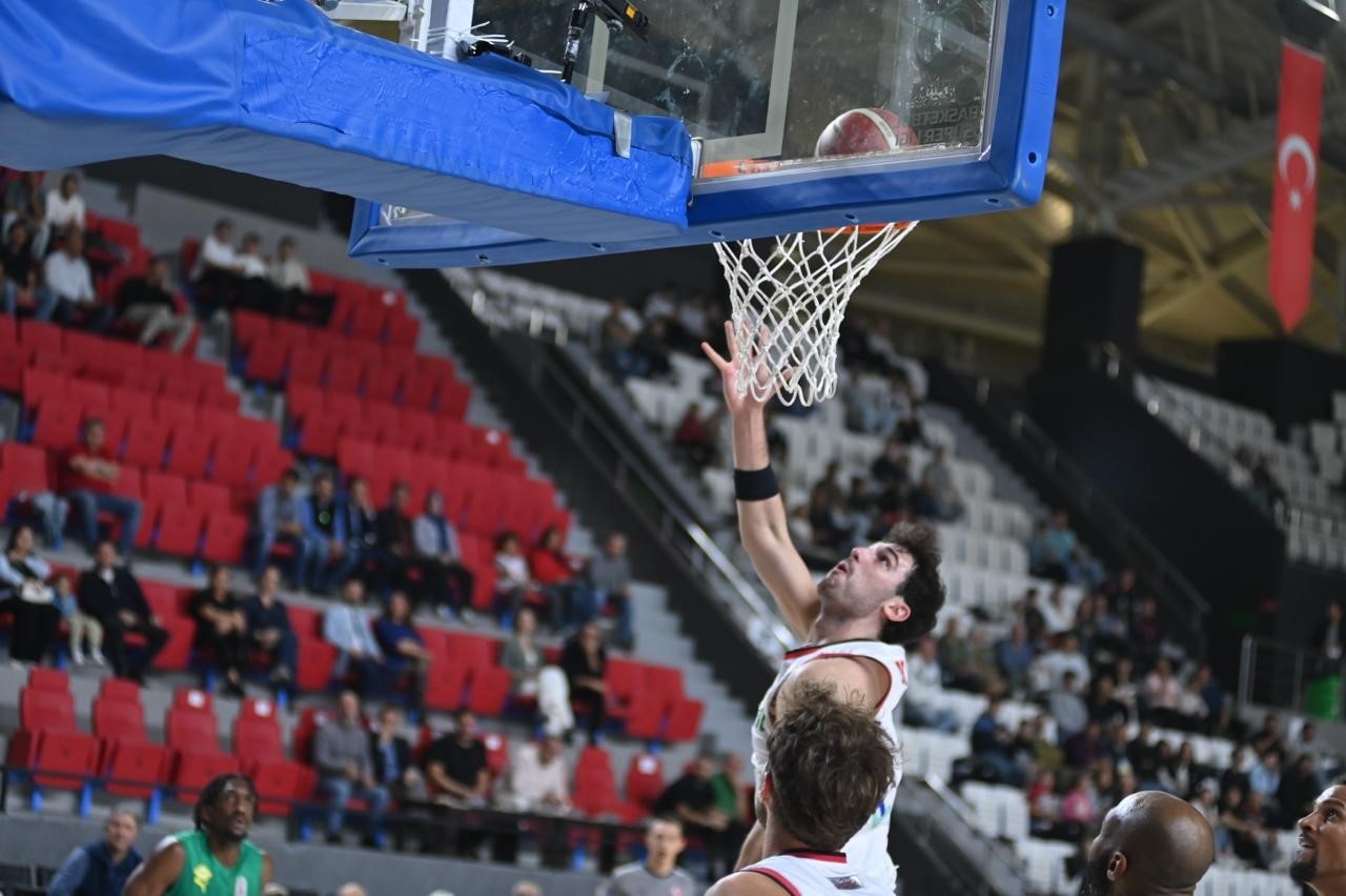 Basketbol Süper Ligi: Manisa Basket: 75 - Esenler Erokspor: 95
