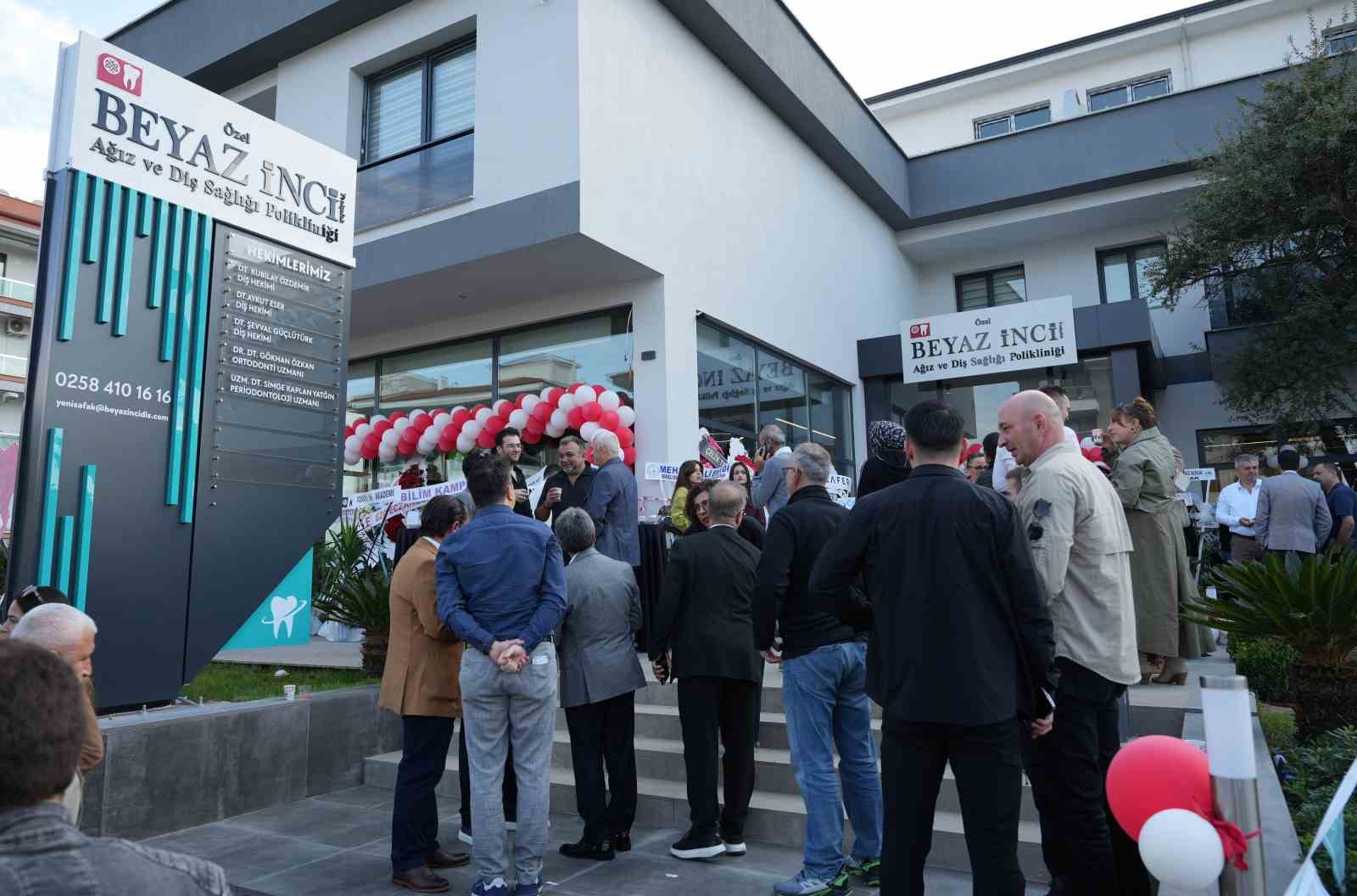 Beyaz İnci Ağız ve Diş Sağlığı Merkezi 4&rsquo;&uuml;nc&uuml; şubesini Denizlilerin hizmetine sundu
