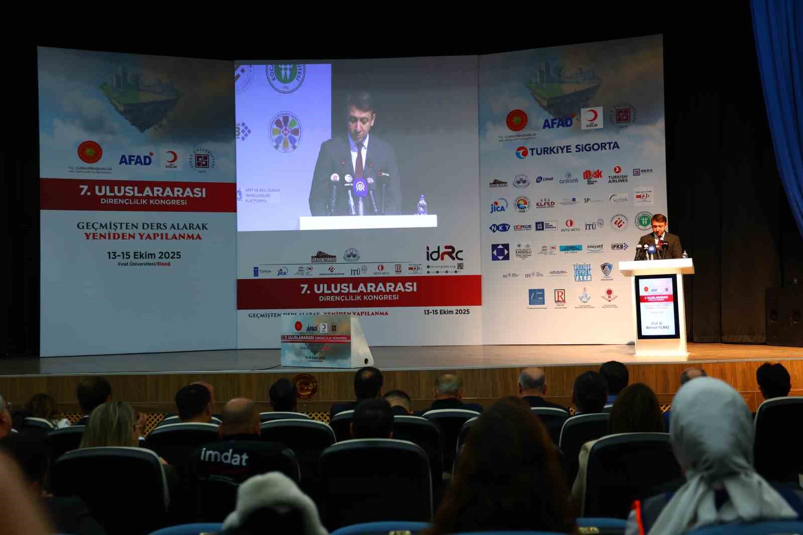 Elazığ Valisi Hatipoğlu: "Afetlere hazırlık, dirençlilik kavramı her geçen gün çok daha büyük bir önem taşıyor"