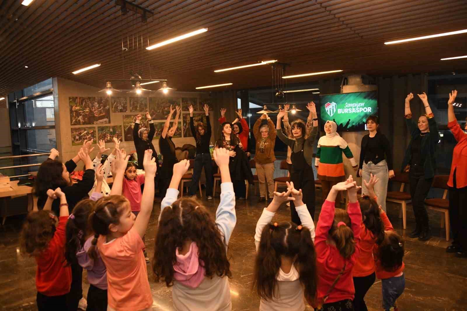 Osmangazi’de kız çocukları unutulmadı