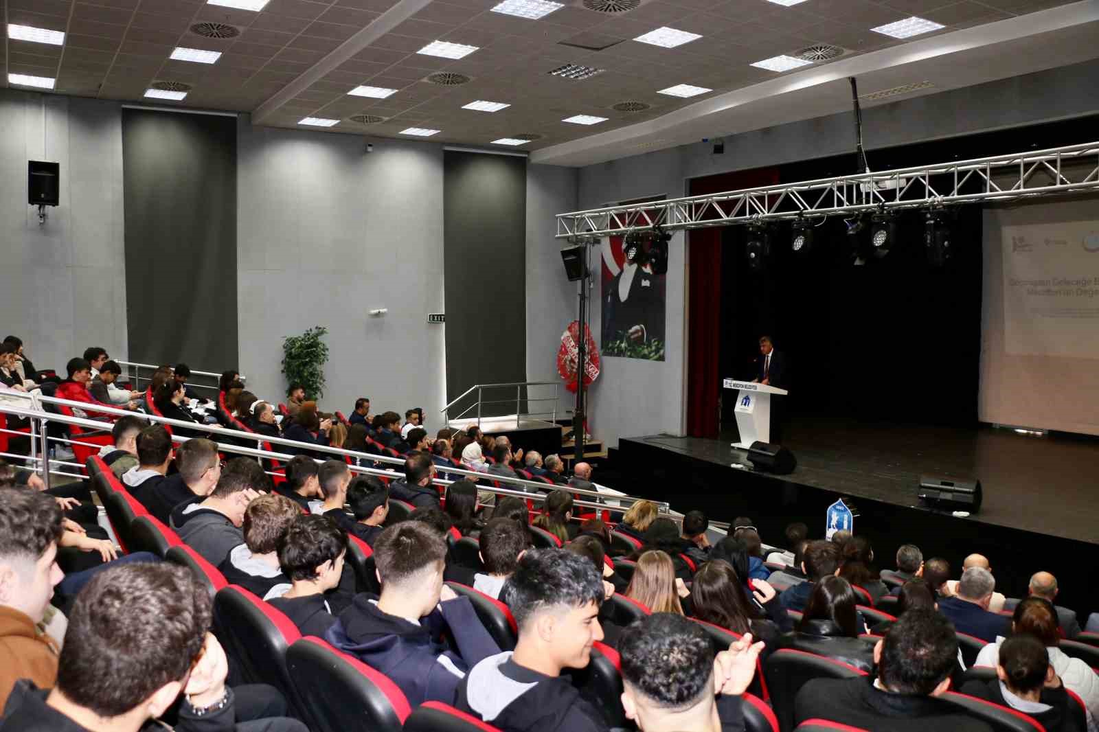 Gençler Merzifon’un değerlerine yolculuk yapacak