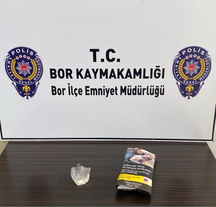 Bor’da uyuşturucu operasyonu: 4 şüpheli yakalandı, 1’i tutuklandı