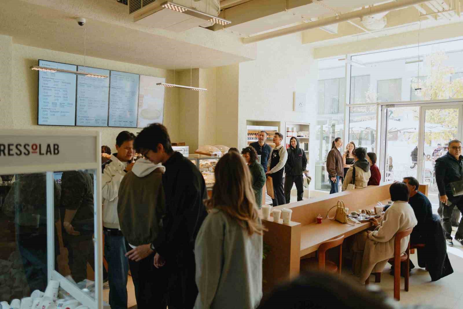 Espressolab 400&rsquo;&uuml;nc&uuml; mağazasını Kazakistan&rsquo;da a&ccedil;tı
