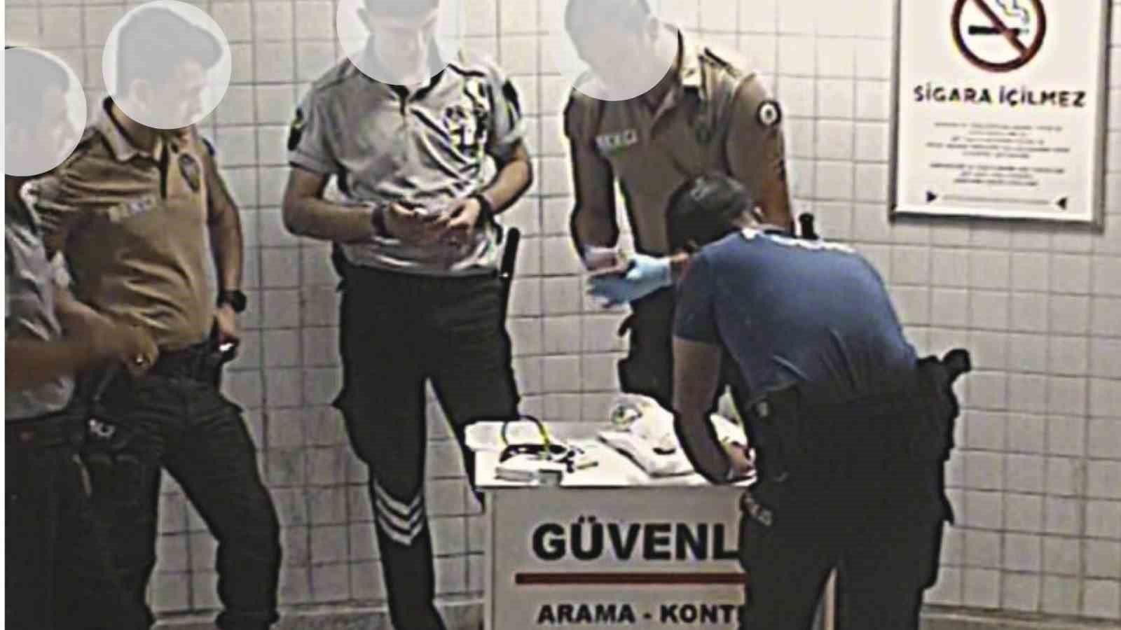 İZBAN’da unutulan para sahibini bekliyor