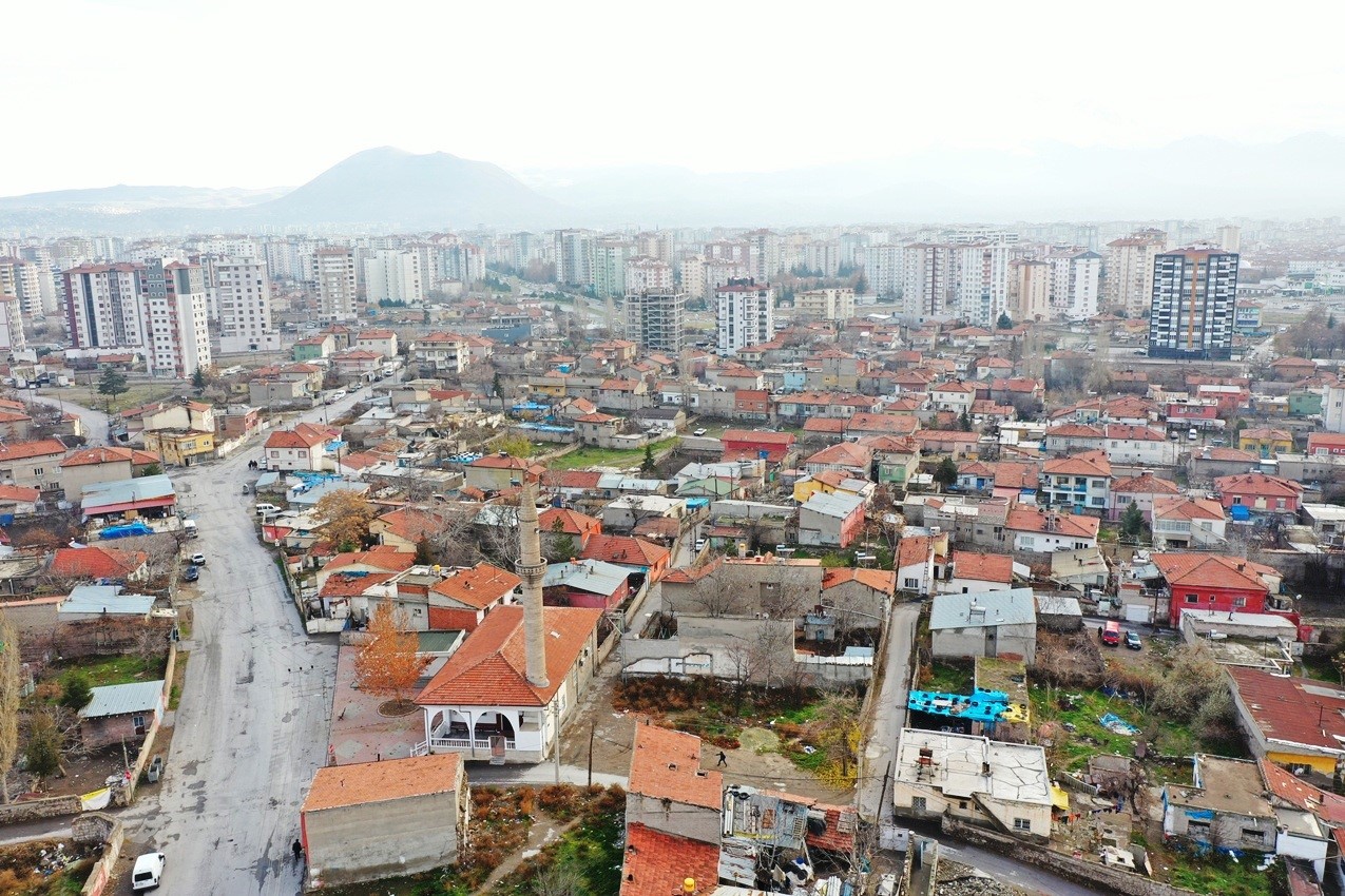 Başkan Çolakbayrakdar: "Türkiye’de kendi imkânlarıyla dönüşüm yapan ilk ve tek belediyeyiz"