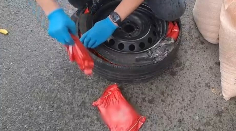 Batman’da 44 kilo kaçak nargile tütünü ele geçirildi

