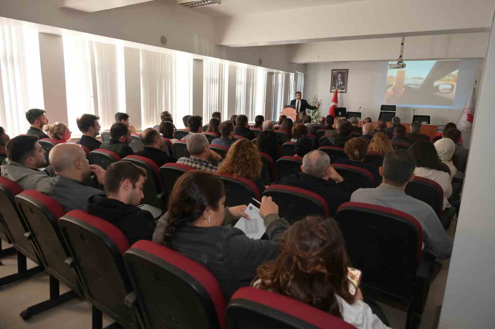 Denizli’nin toprakları organik maddelerle bereketleniyor
