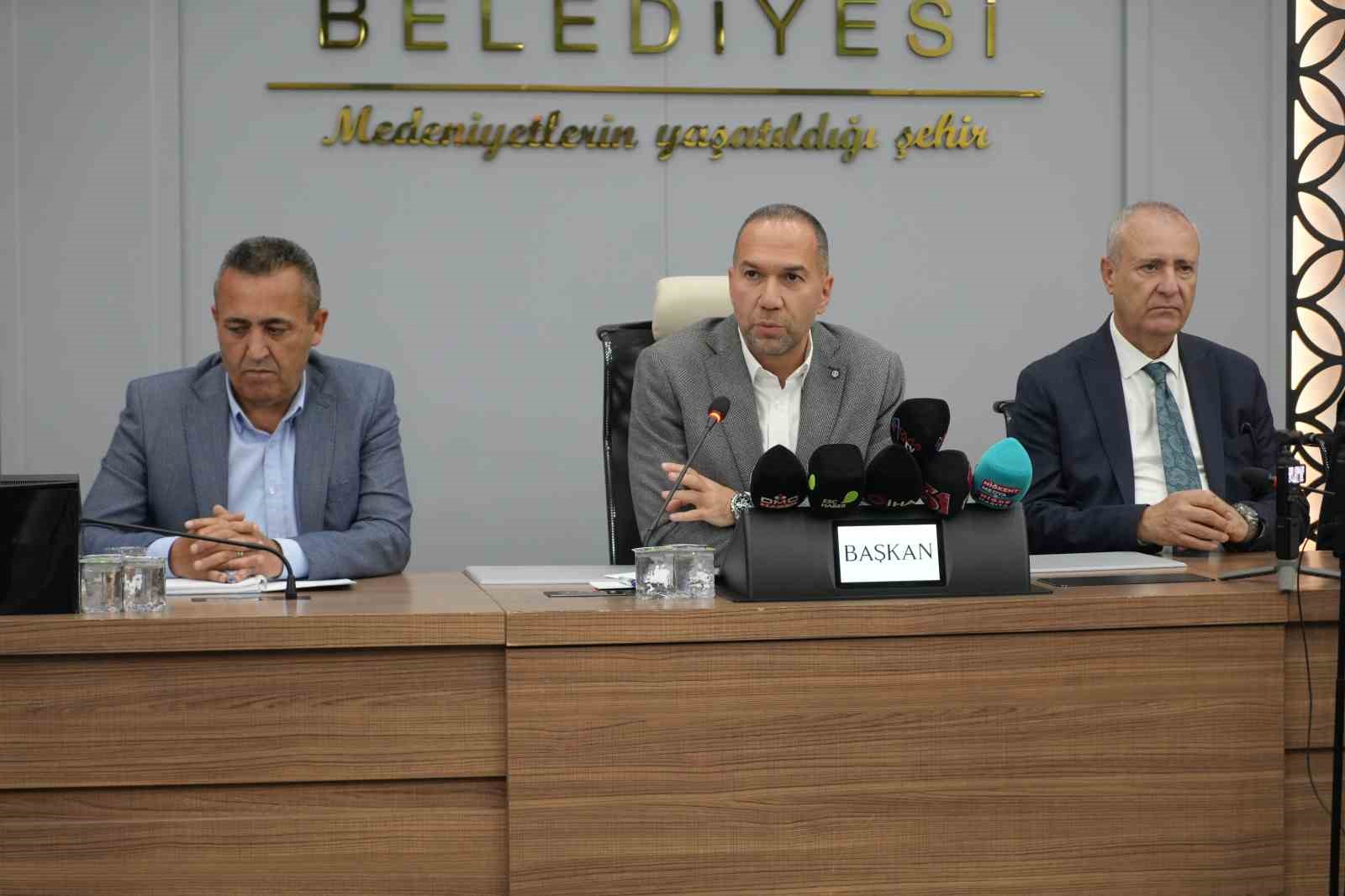 Niğde’de 20 yıllık trafik hayali gerçek oldu: Tek yön dönemi başladı