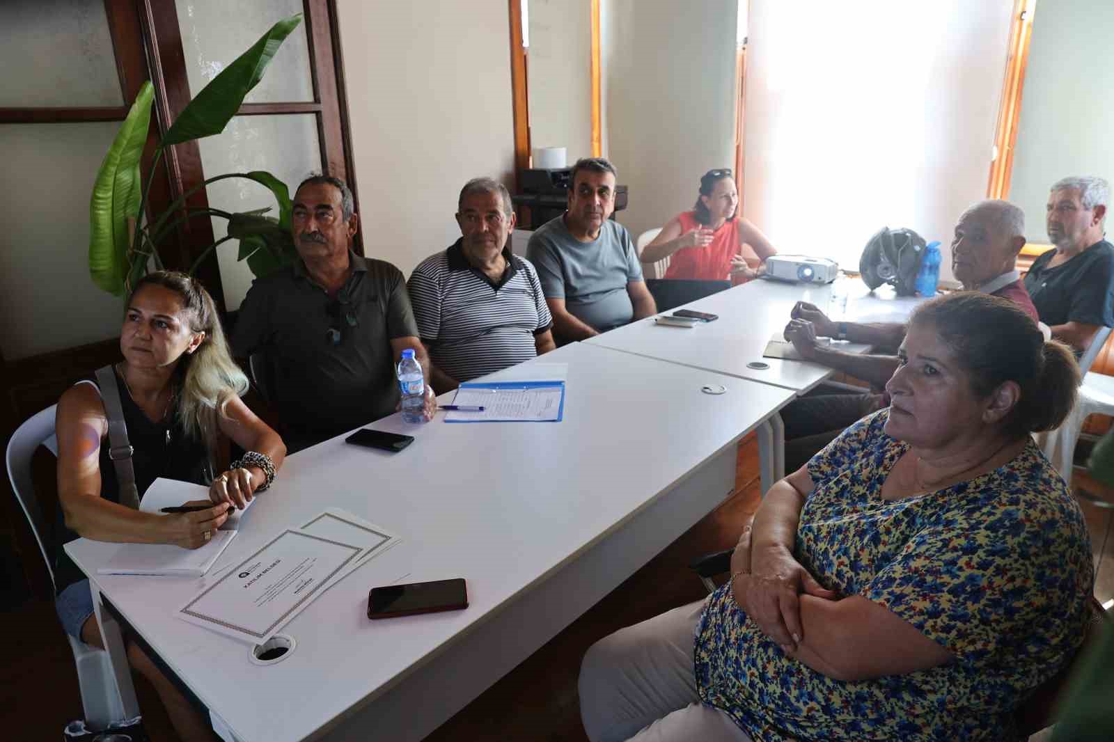 B&uuml;y&uuml;kşehir&rsquo;de tarımsal eğitimler s&uuml;r&uuml;yor
